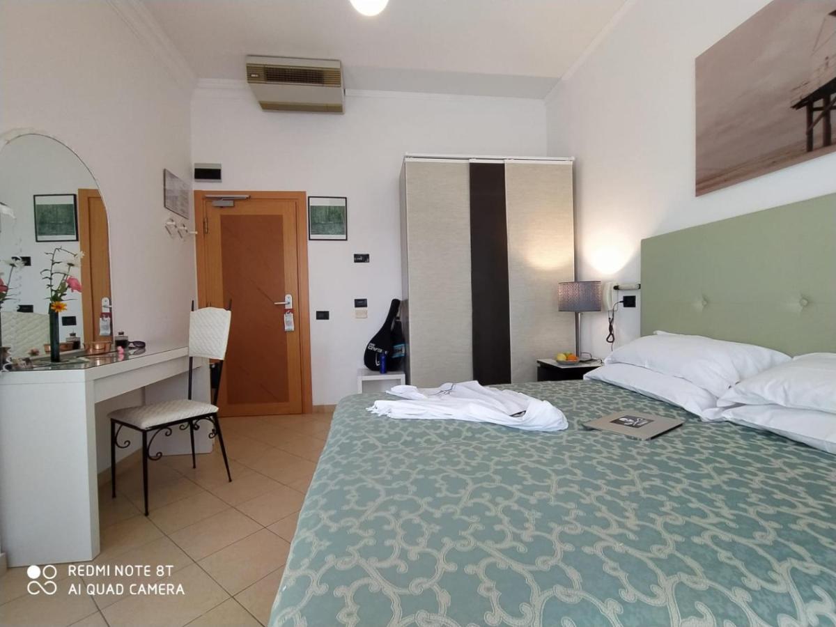 San Giorgio Savoia Hotel Bellaria-Igea Marina Exterior photo